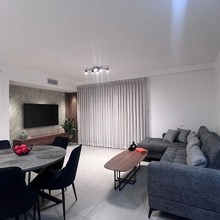 Luxury Queen Royal Park Эйлат Экстерьер фото
